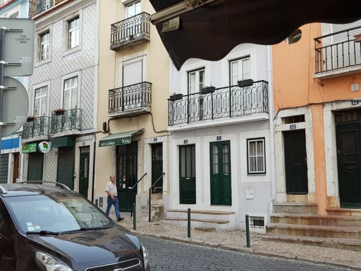 Quartier Alfama . Lisbonne
