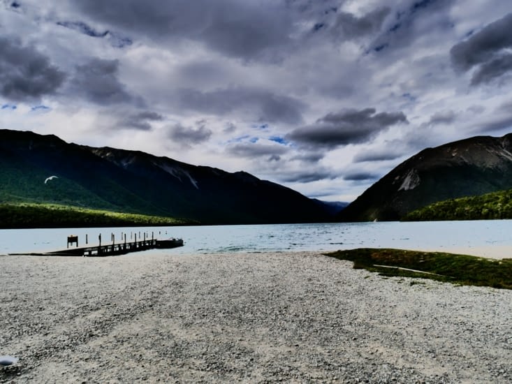 Petit déjeuner au lac