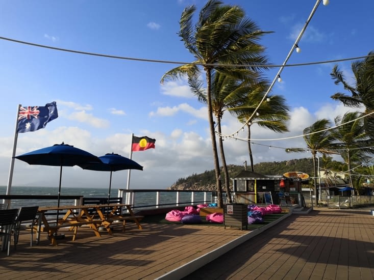 Auberge de jeunesse située au pieds de l'océan
