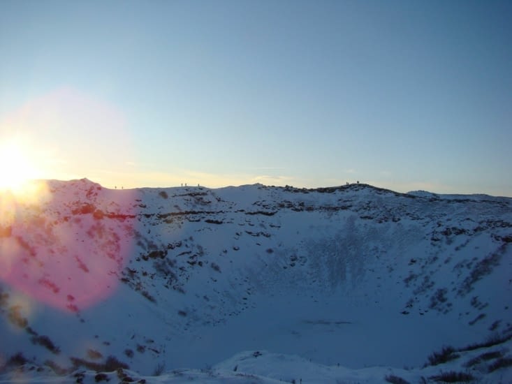 Lever de soleil sur le cratère de Kerið