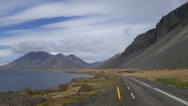 Route vers Lónsvík