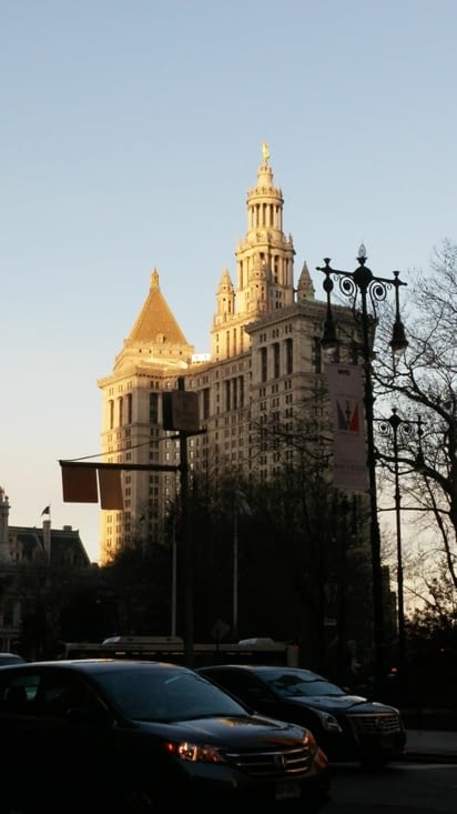 On poursuit la remontée vers wall street sous une lumière magnifique.