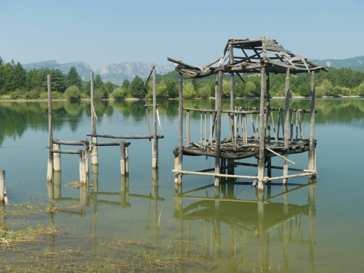 Arrêt sur la route 2