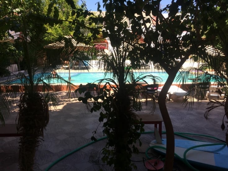 Hôtel Konstantinos vue piscine