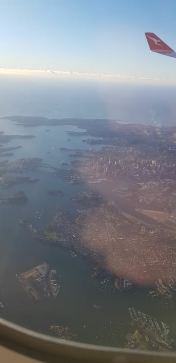 Vue aérienne de Sydney (on peut apercevoir l’opéra !)
