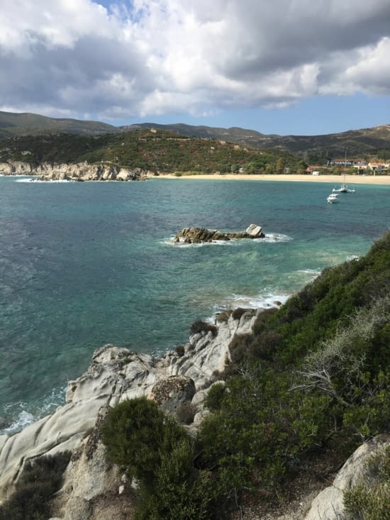 Une lagune, du sable blanc, baignade le 5 octobre .... Pas de piscine !