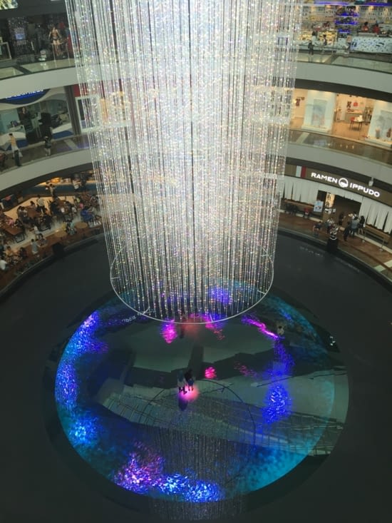 Le hall du Mall de Marina Bay
