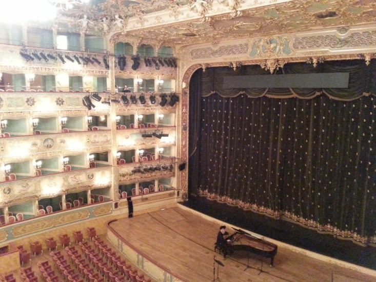 La scène du théâtre