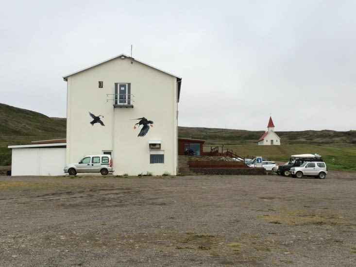 Comme s'il n'y en avait pas assez dans le ciel, ils en ont mis sur une façade de la guesthouse !