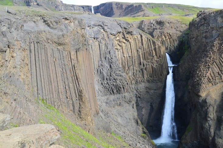 Quel cadre pour Litlanesfoss !
