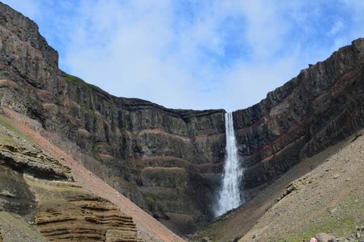 Le bas de la chute restera pour nous un mystère...!