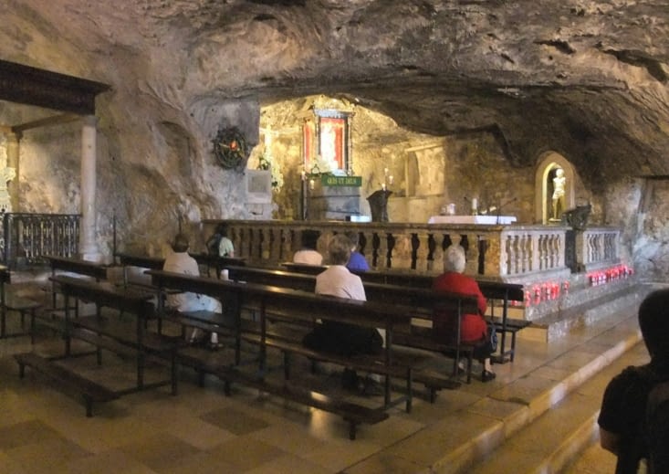 L'église-grotte (Source : wikipedia.org)