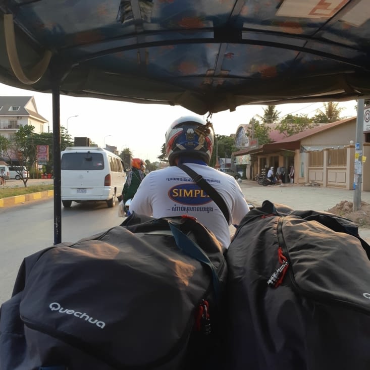 Tuktuk après nos 9h de minivan