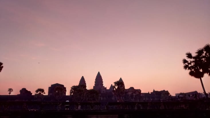 Lever de soleil sur Angkor wat