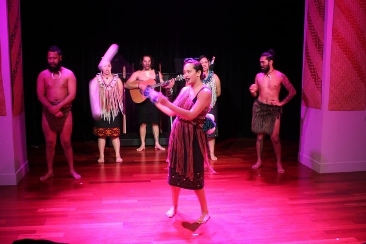 Spectacle de chant et poï.