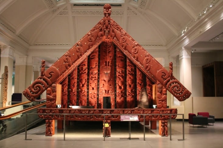 Une belle salle sur la culture maorie.