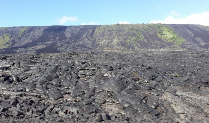 De la lave absolument partout