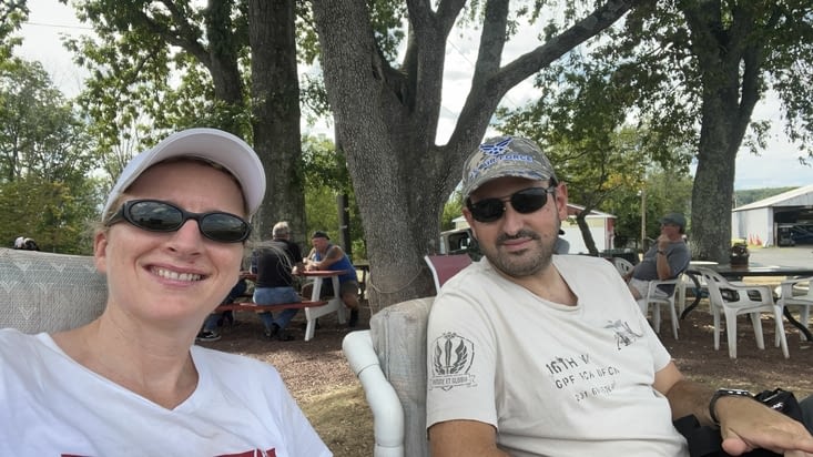 Petite pause… c’est un endroit vraiment sympa où les amis pilotes se retrouvent