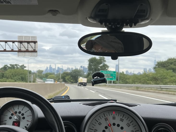 On se rapproche… New York au fond