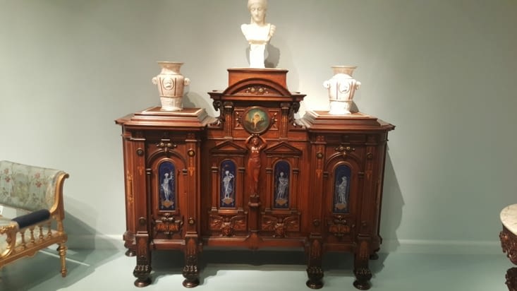 Belle commode