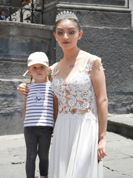 Romane et une mariée