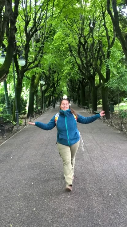 Ballade au Parc Cismigiu après avoir marché jusqu'au mémorial de l'holocauste