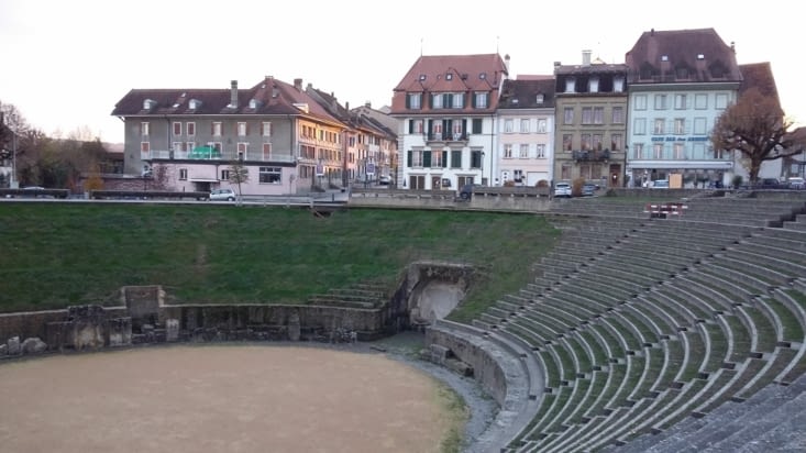 Un amphithéâtre pouvant accueillir jusqu'à 5000 spectateurs