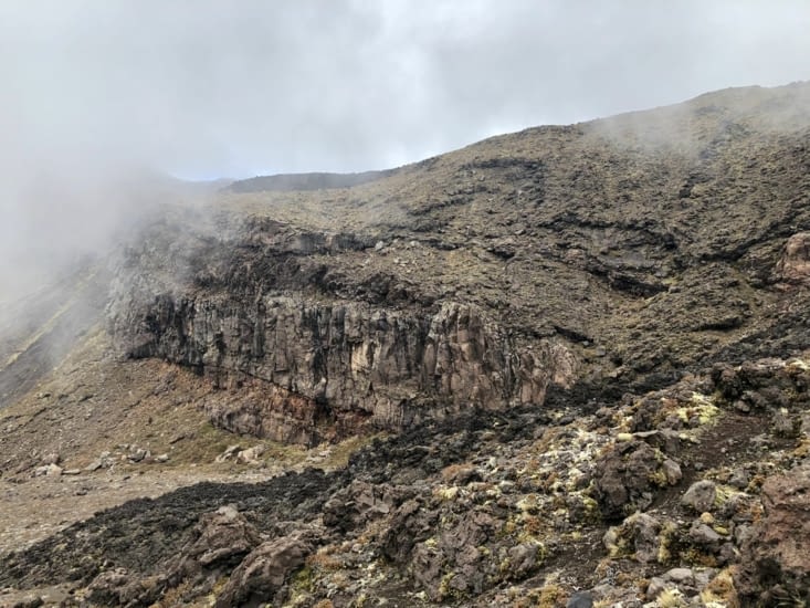 On se rapproche du volcan! Ça fume ?