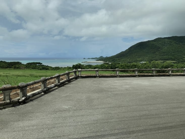 Dans le bus en direction du Parc Kabira