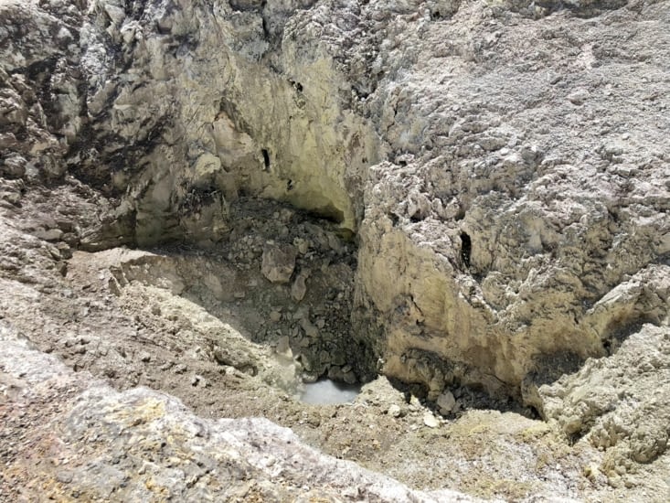 Birds Nest Crater (Cratère du nid d’oiseaux)