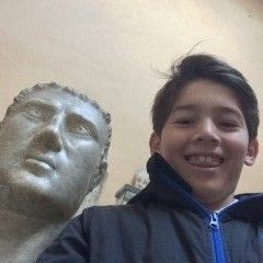 moi et la tête de l'empereur