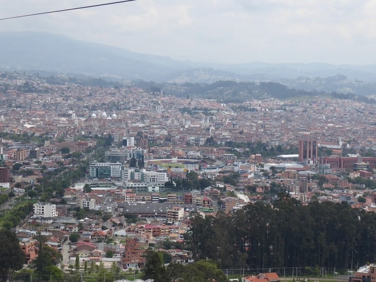 Pouvez-vous voir le stade de foot ?