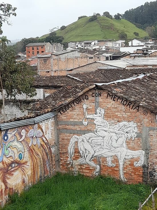 Pyramide Morro del Tulcan