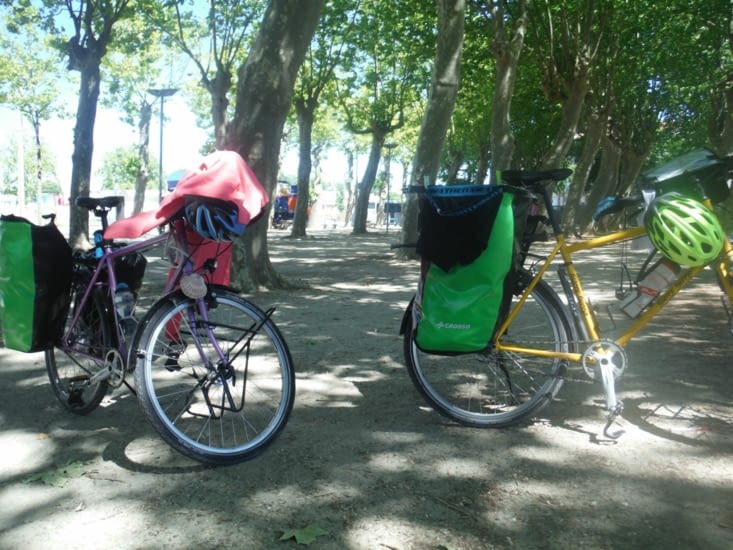Le linge sèche pendant le pique-nique !