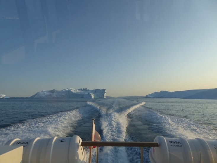 Navigation parmi les icebergs