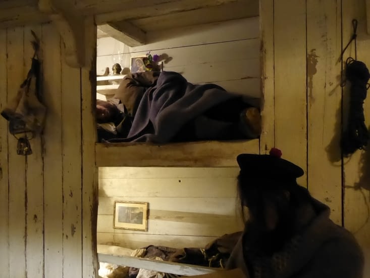 Couchettes étroites