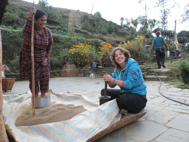 marjo et didi ecrasant le millet