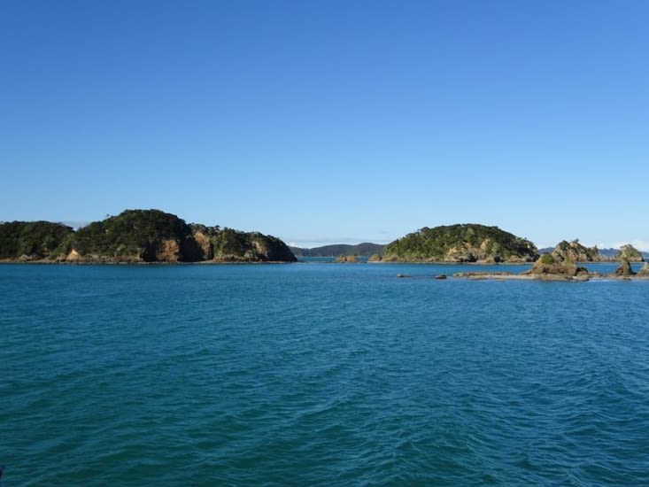 Il y a des îles de tous les côtés ...