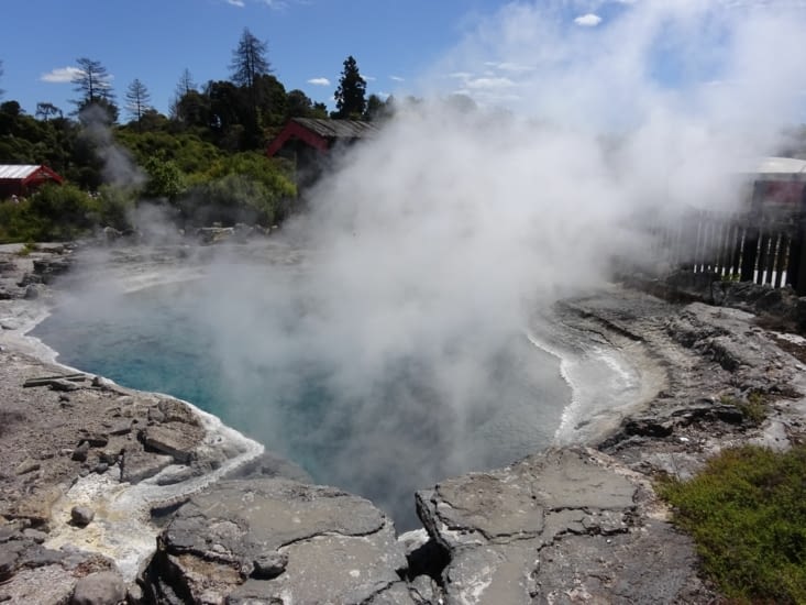 Des fumerolles, il y en a partout !