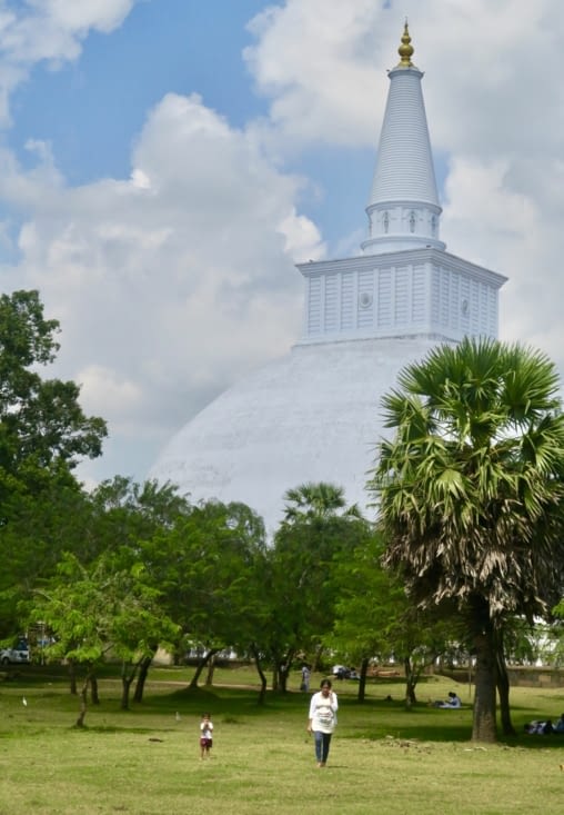 Le dagoba Ruvanvelisaya