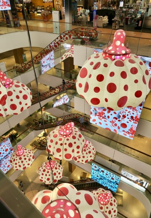 Clin d’oeil de Yayoi Kusama