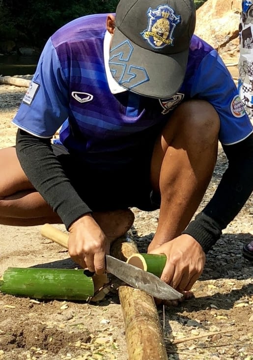 ... des tasses ! Une pour chacun.