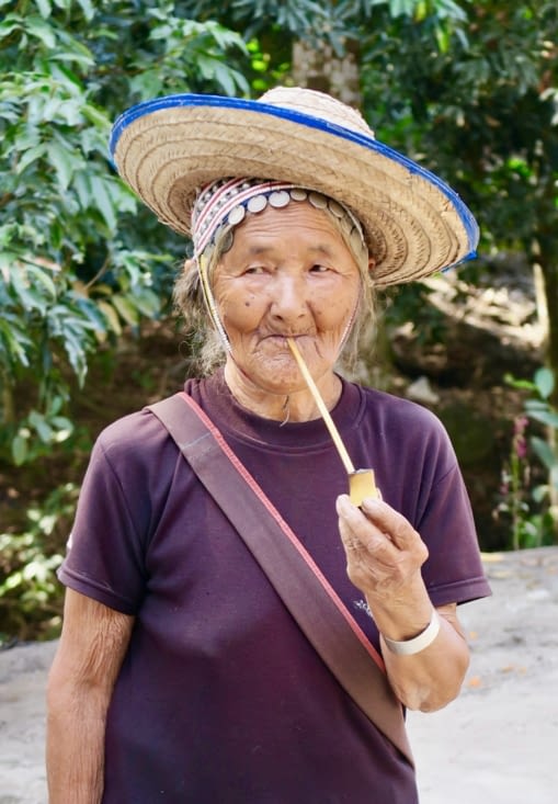 Et voici « Omma » (grand-mère), sa femme.