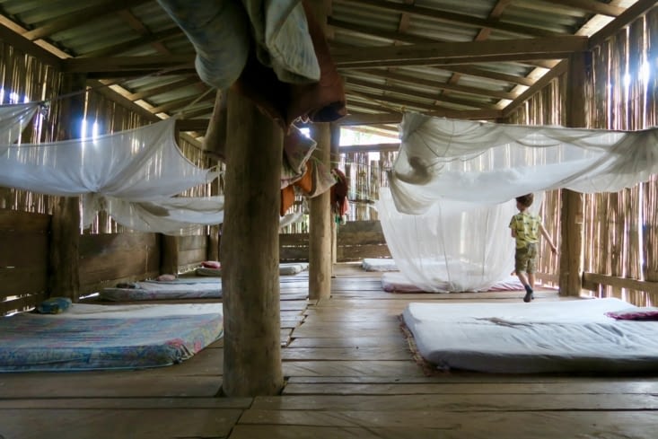 Notre dortoir en bambou... cosy !