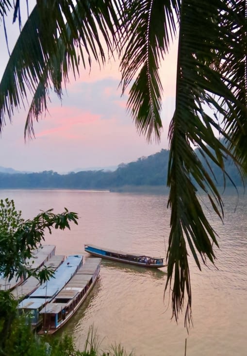 Le Mékong au crépuscule.