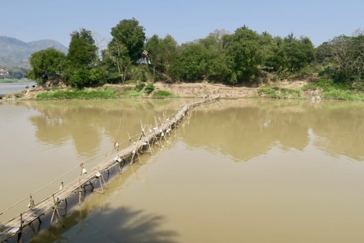 ... où la rivière Nam Khan rejoint le Mékong.