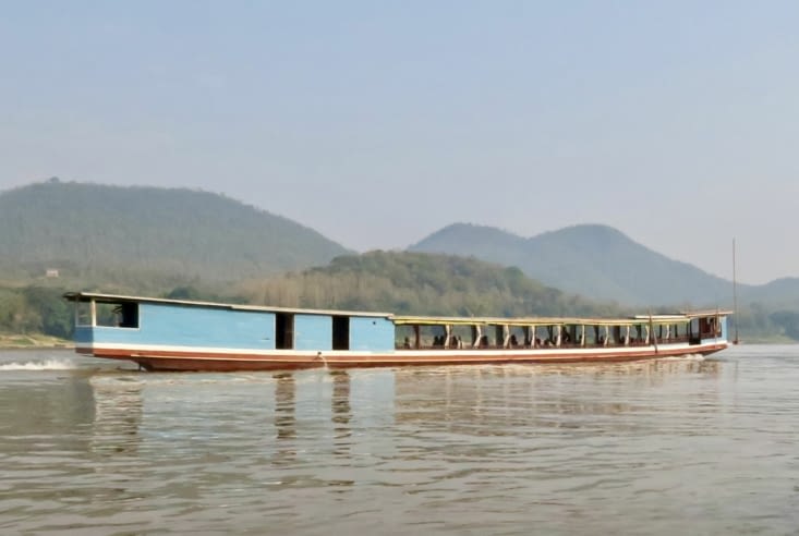 Il mérite vraiment le nom de « long boat ».