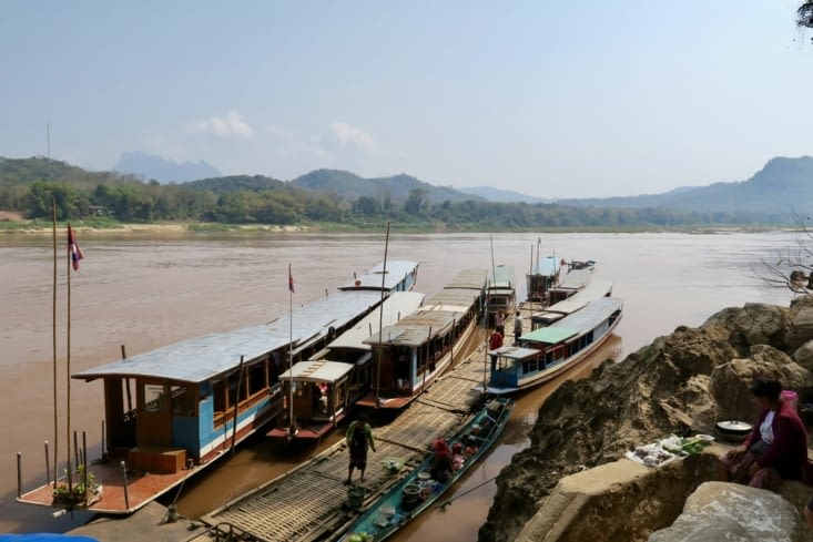 Et les bateaux attendent pour le retour.