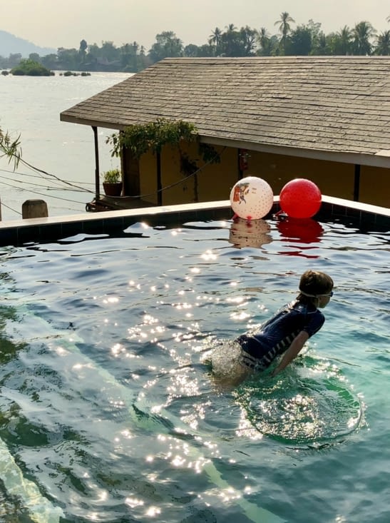 Y en a un dans la petite piscine de l’hôtel !!