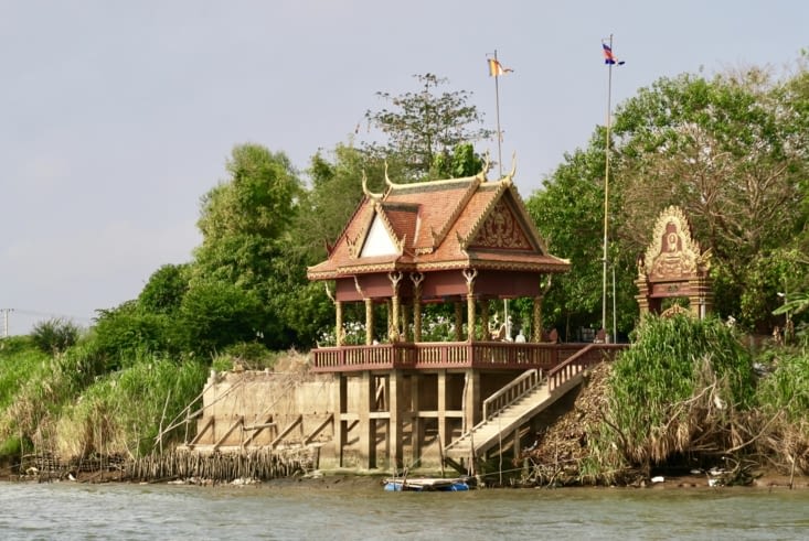 Encore 4h de bateau pour atteindre Phnom Penh.